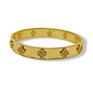 BRACELETE TREVO FOLHEADO A OURO 18K - 6,2CM